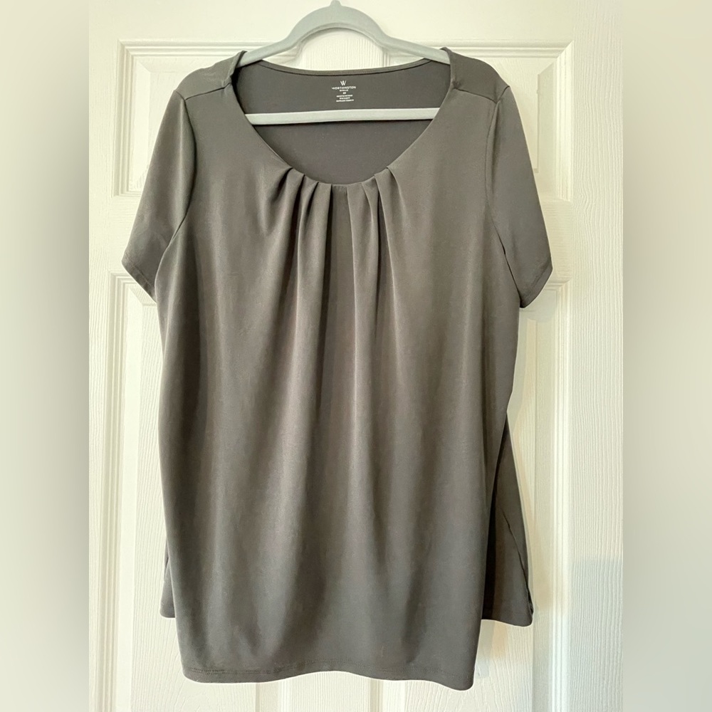 EUC Grey Short Sleeve
